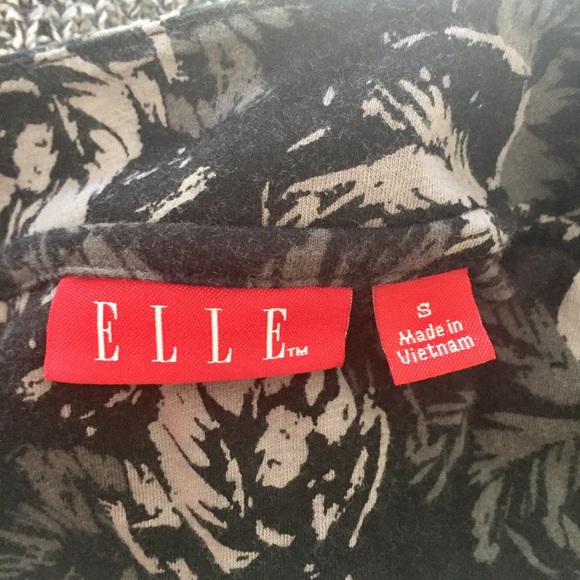 Elle Long sleeve flowered blouse - Picture 6 of 8